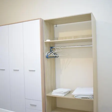 Breezy Lungomare Apartament *