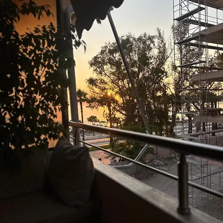 Breezy Lungomare Apartament *